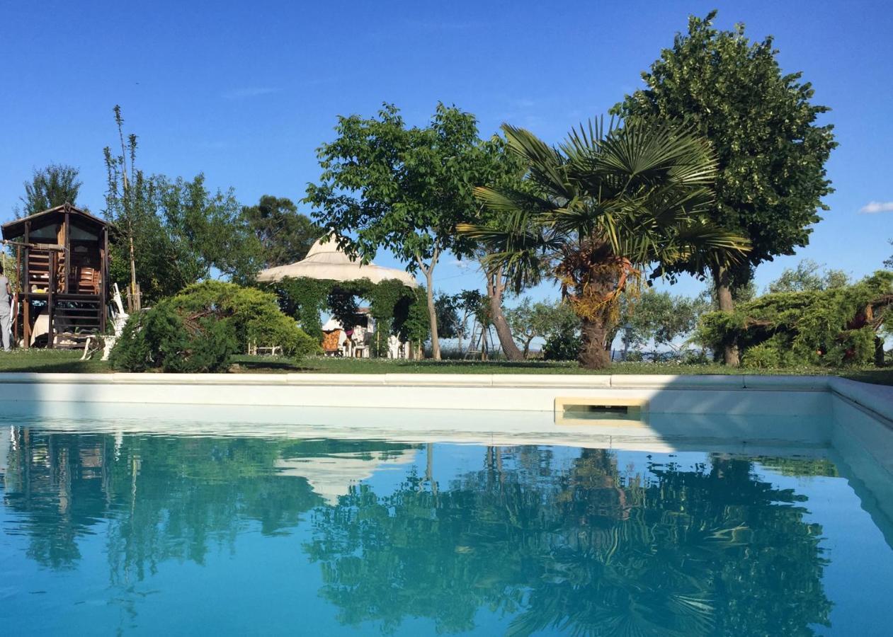 Appartamento Con Piscina E Giardino A Сієна Екстер'єр фото